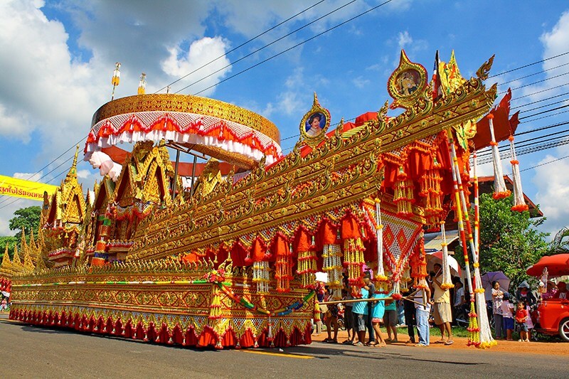 在泰國一年一度的活動與節日慶典中體驗泰式傳統和文化價值