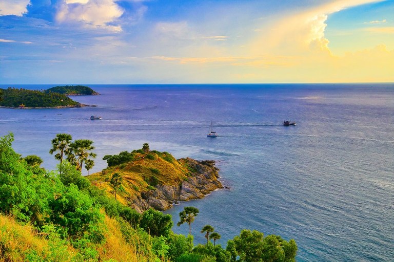 泰國觀光局宣布普吉島被列入“世界最佳旅遊景點”排行榜