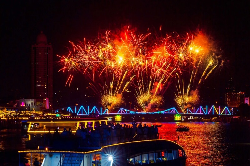 2023年昭披耶河燈光盛會(Vijit Chao Phraya)—燈光與色彩的展演